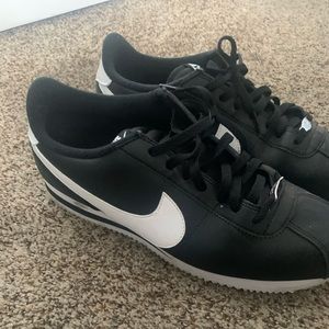 Nike Cortez men’s black size US 12 worn a few time